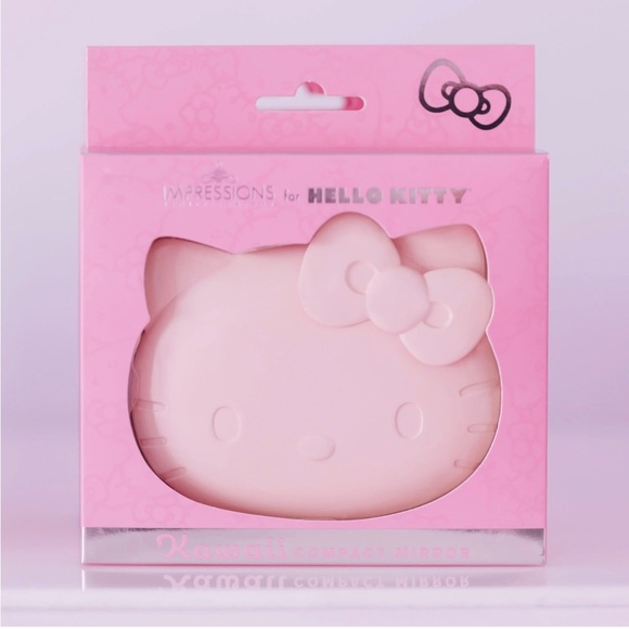 Hello Kitty LED Compact Mirror - Picture 1 of 4